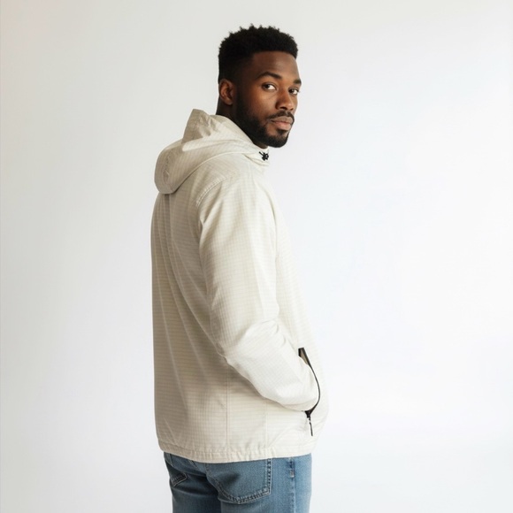 Reebok Men's Cream Hooded Performance Jacket size M Windbreaker lightweight New - Picture 11 of 14